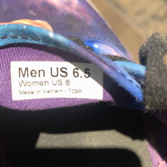 Vans size 6.5 men’s 8 women’s - Picture 4 of 4